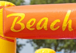 Beach tekst